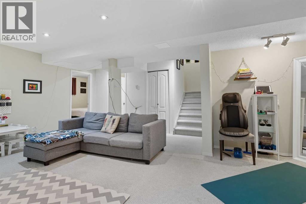 78 Tuscarora Close Nw, Calgary, Alberta  T3L 2E2 - Photo 24 - A2262124