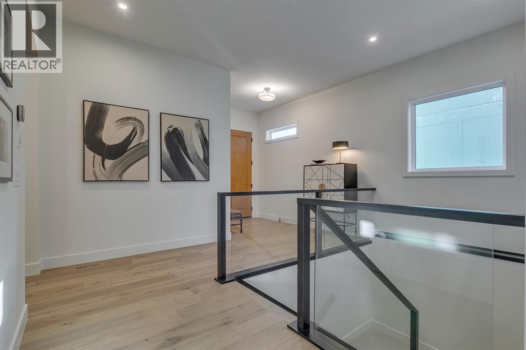 176 Marina Grove Se, Calgary, Alberta  T3M 3S9 - Photo 6 - A2266740