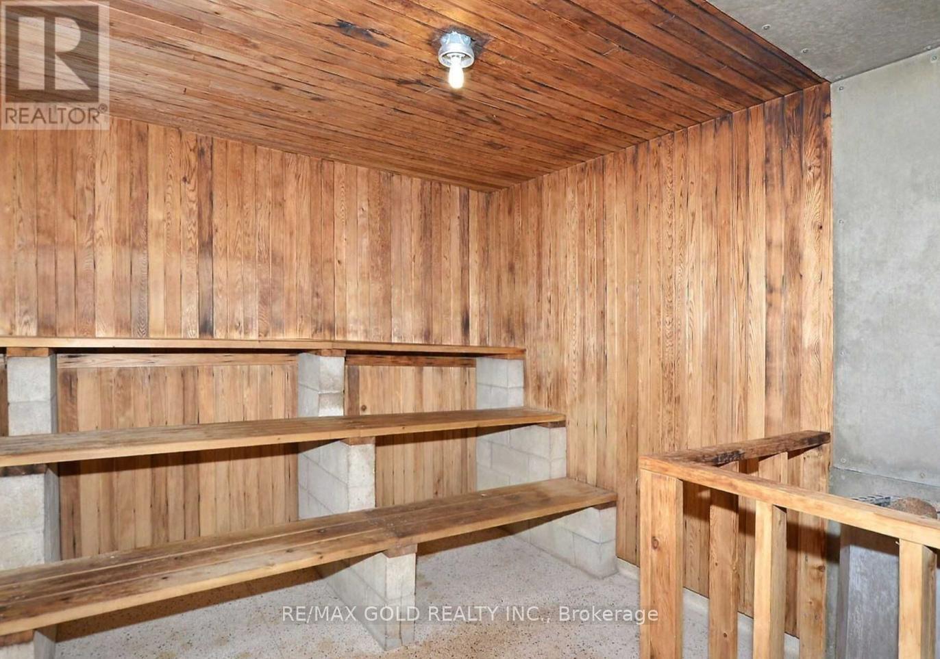 1603 - 390 Dixon Road, Toronto, Ontario  M9R 1T4 - Photo 3 - W12501120