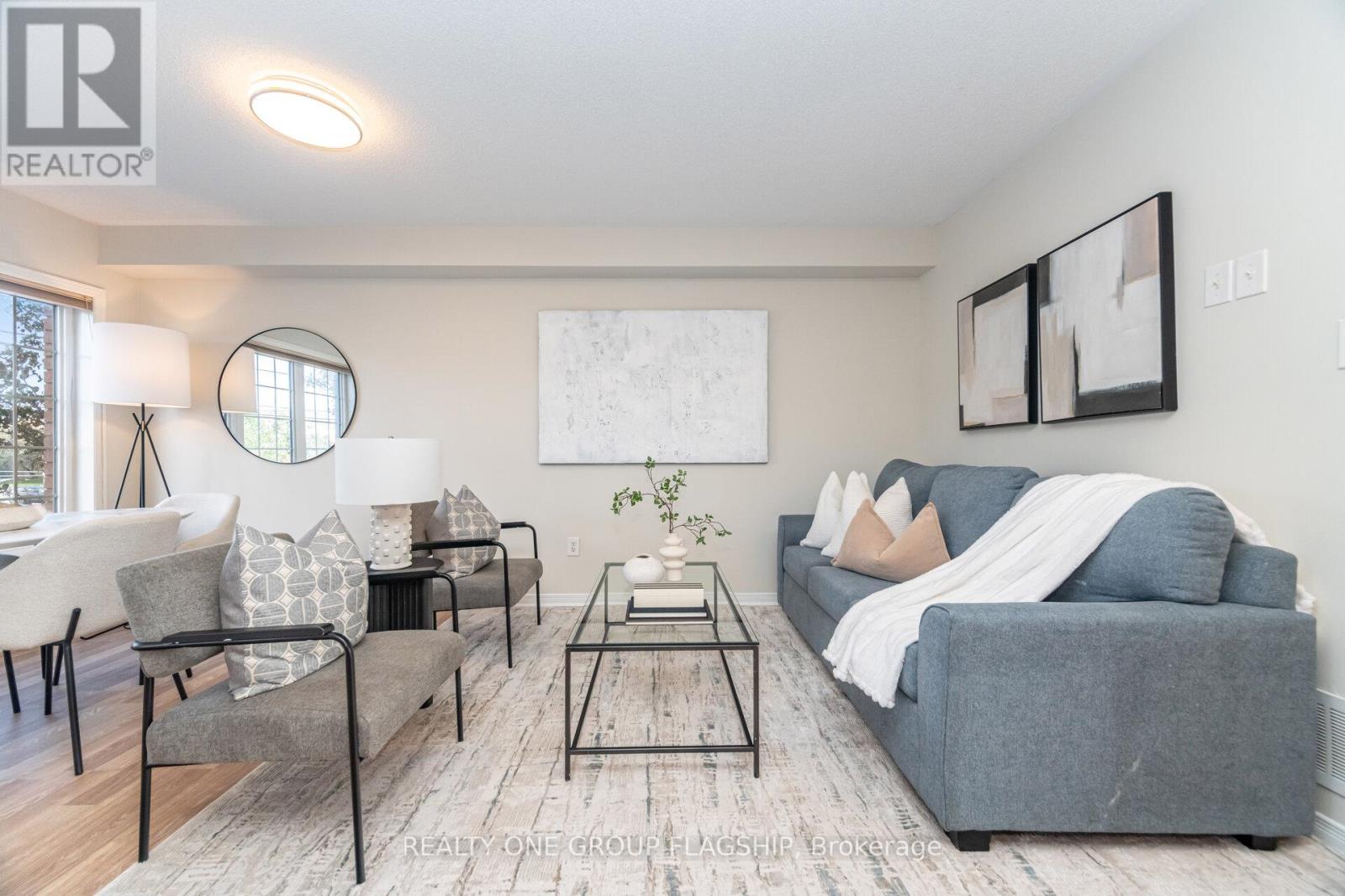 1082 Felicity Crescent, Mississauga, Ontario  L5V 0B2 - Photo 13 - W12501122