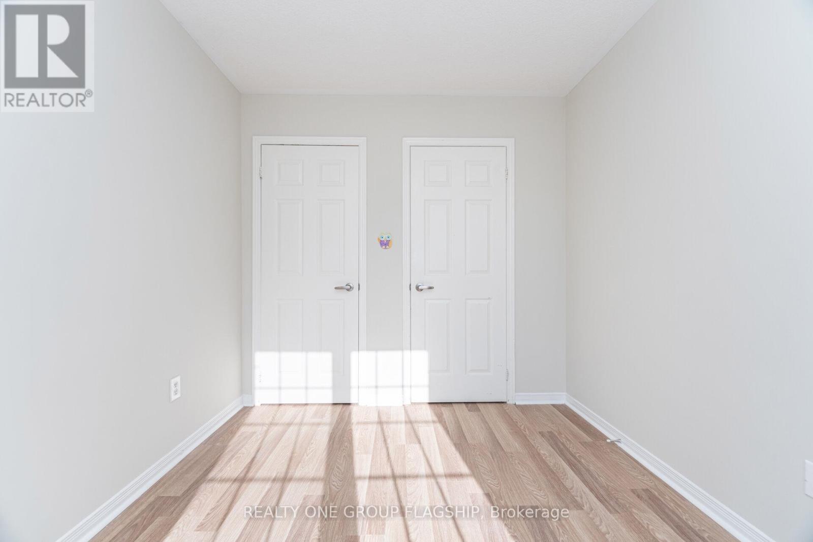 1082 Felicity Crescent, Mississauga, Ontario  L5V 0B2 - Photo 39 - W12501122