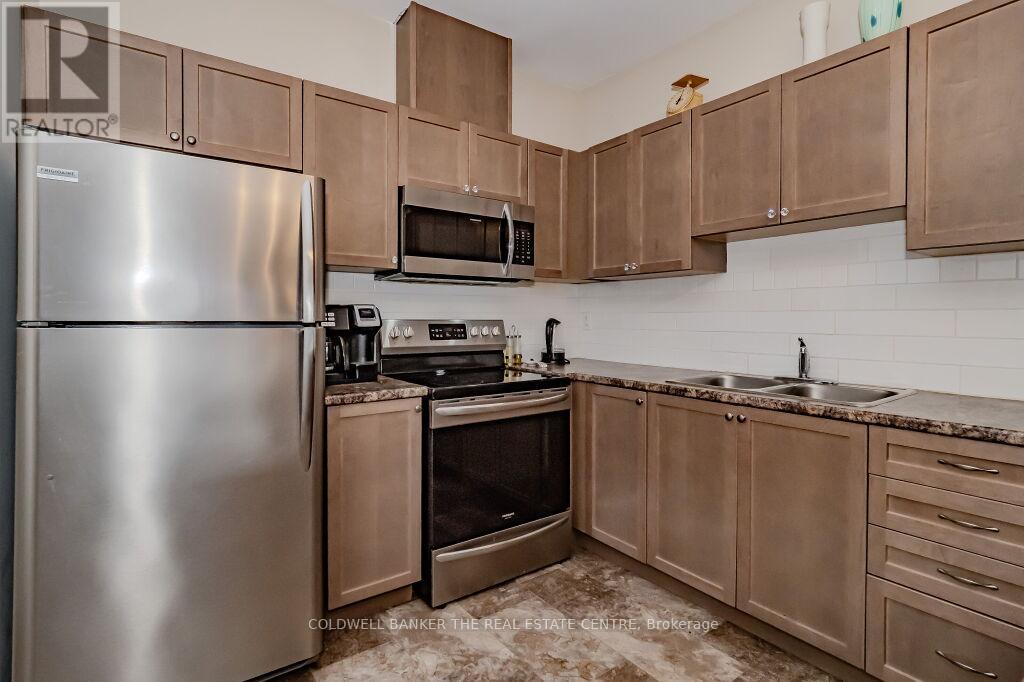 156 Lily Drive, Orillia, Ontario  L3V 0G3 - Photo 8 - S12269313