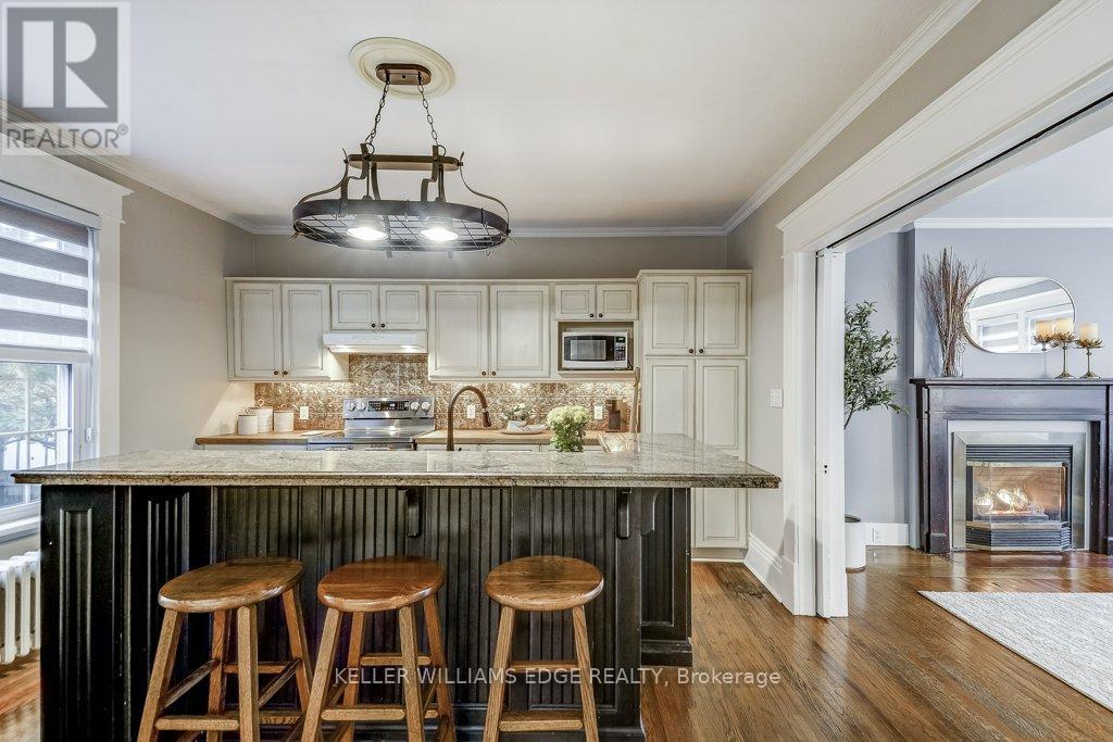 23 Abigail Avenue, Brantford, Ontario  N3R 4R8 - Photo 13 - X12501124