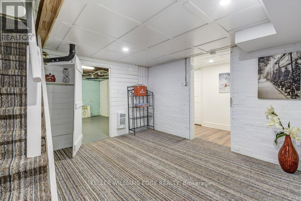 23 Abigail Avenue, Brantford, Ontario  N3R 4R8 - Photo 32 - X12501124