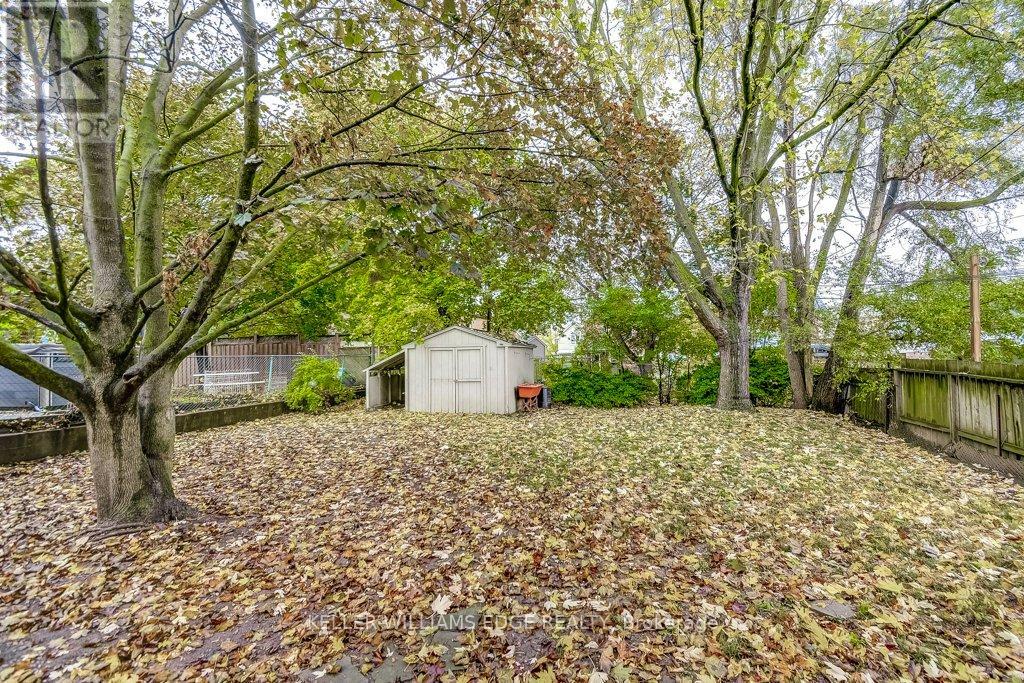 23 Abigail Avenue, Brantford, Ontario  N3R 4R8 - Photo 38 - X12501124