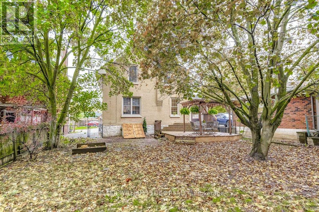 23 Abigail Avenue, Brantford, Ontario  N3R 4R8 - Photo 39 - X12501124