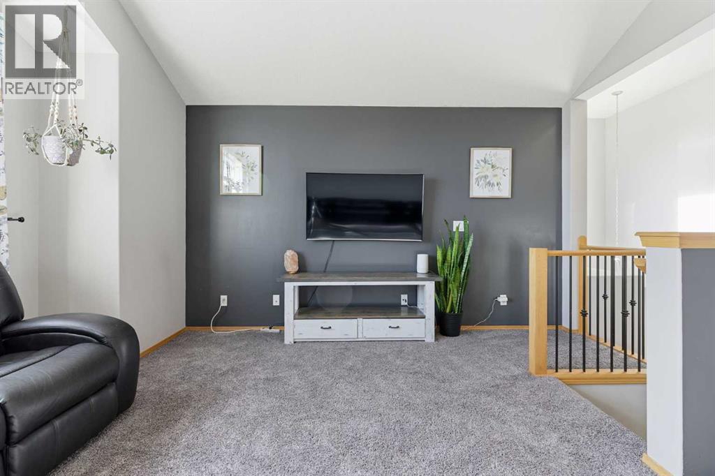 314 River Heights Drive, Cochrane, Alberta  T4C 0H9 - Photo 20 - A2266972