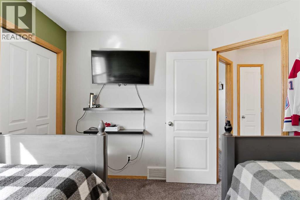 314 River Heights Drive, Cochrane, Alberta  T4C 0H9 - Photo 29 - A2266972