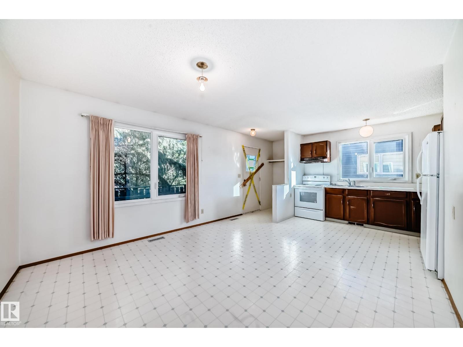 34 Greenwood Cl, Spruce Grove, Alberta  T7X 1Y1 - Photo 7 - E4464479