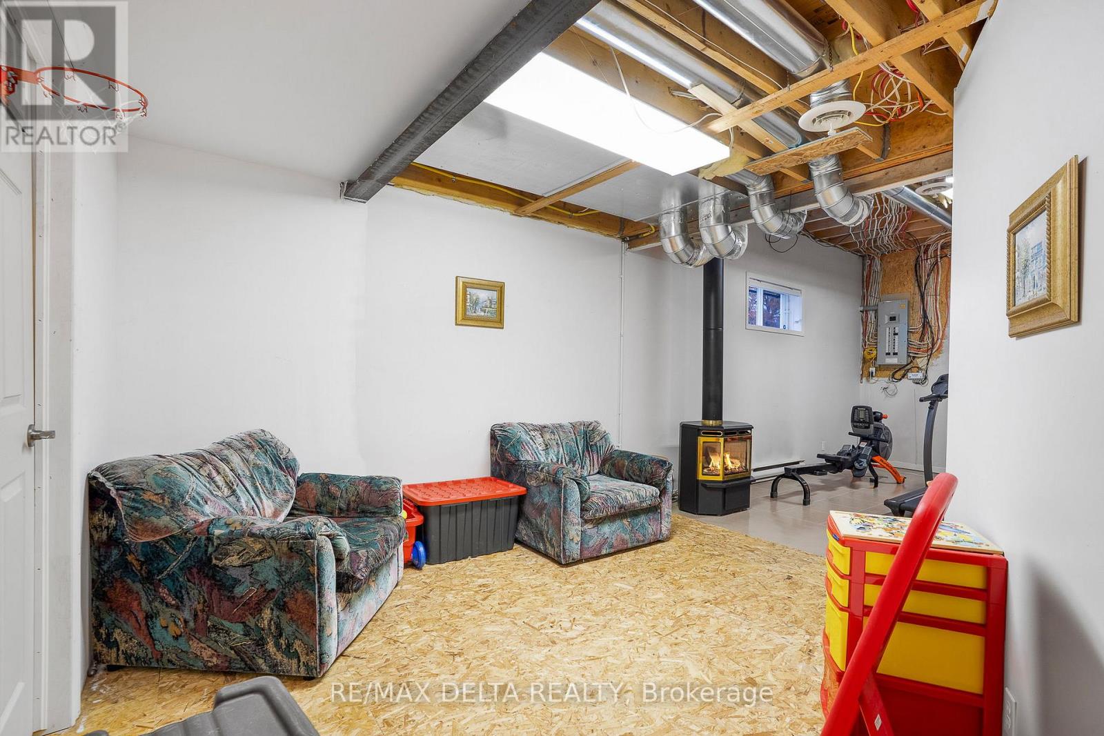 95 Lalande Crescent, Alfred And Plantagenet, Ontario  K0B 1L0 - Photo 31 - X12501144