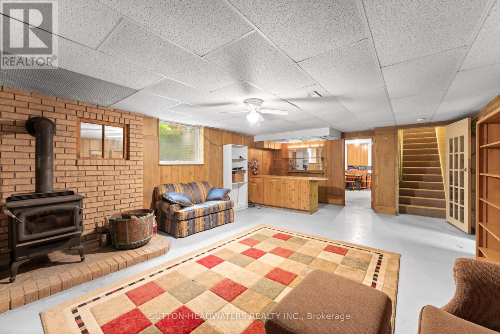 265 Dominion Street E, Caledon, Ontario  L7K 2H8 - Photo 33 - W12153478