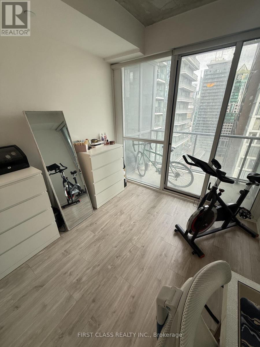 2105 - 88 Blue Jays Way, Toronto, Ontario  M5V 2G3 - Photo 5 - C12501138