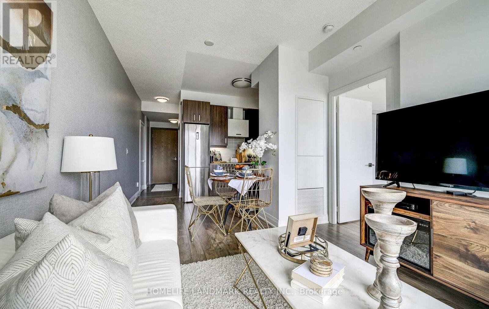 726 - 28 Uptown Drive, Markham, Ontario  L3R 5M8 - Photo 14 - N12501134