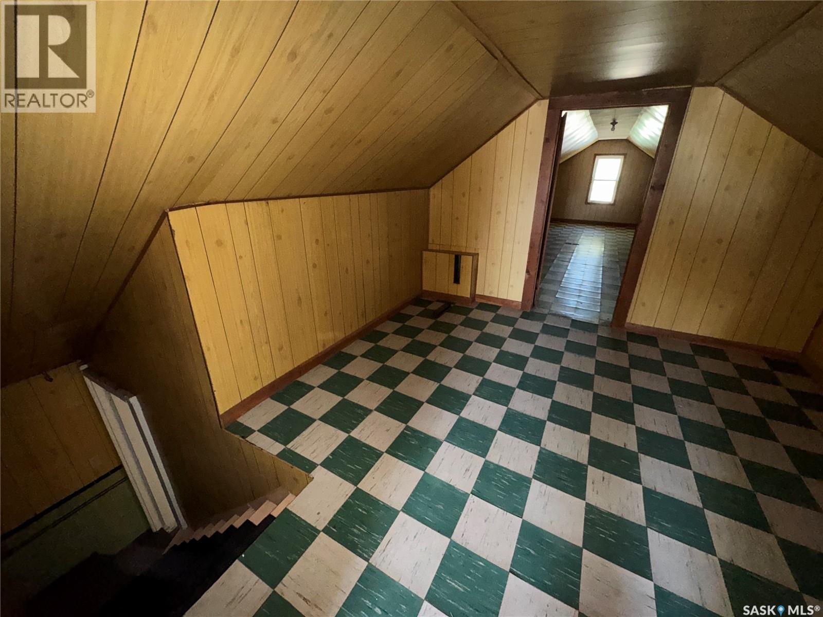 220 6th Avenue E, Biggar, Saskatchewan  S0K 0M0 - Photo 19 - SK022046