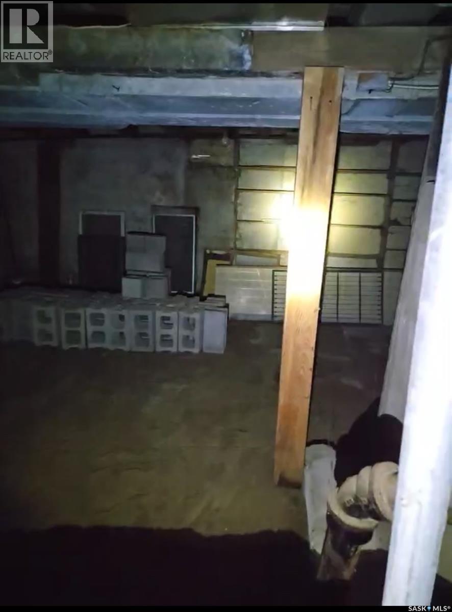 220 6th Avenue E, Biggar, Saskatchewan  S0K 0M0 - Photo 30 - SK022046