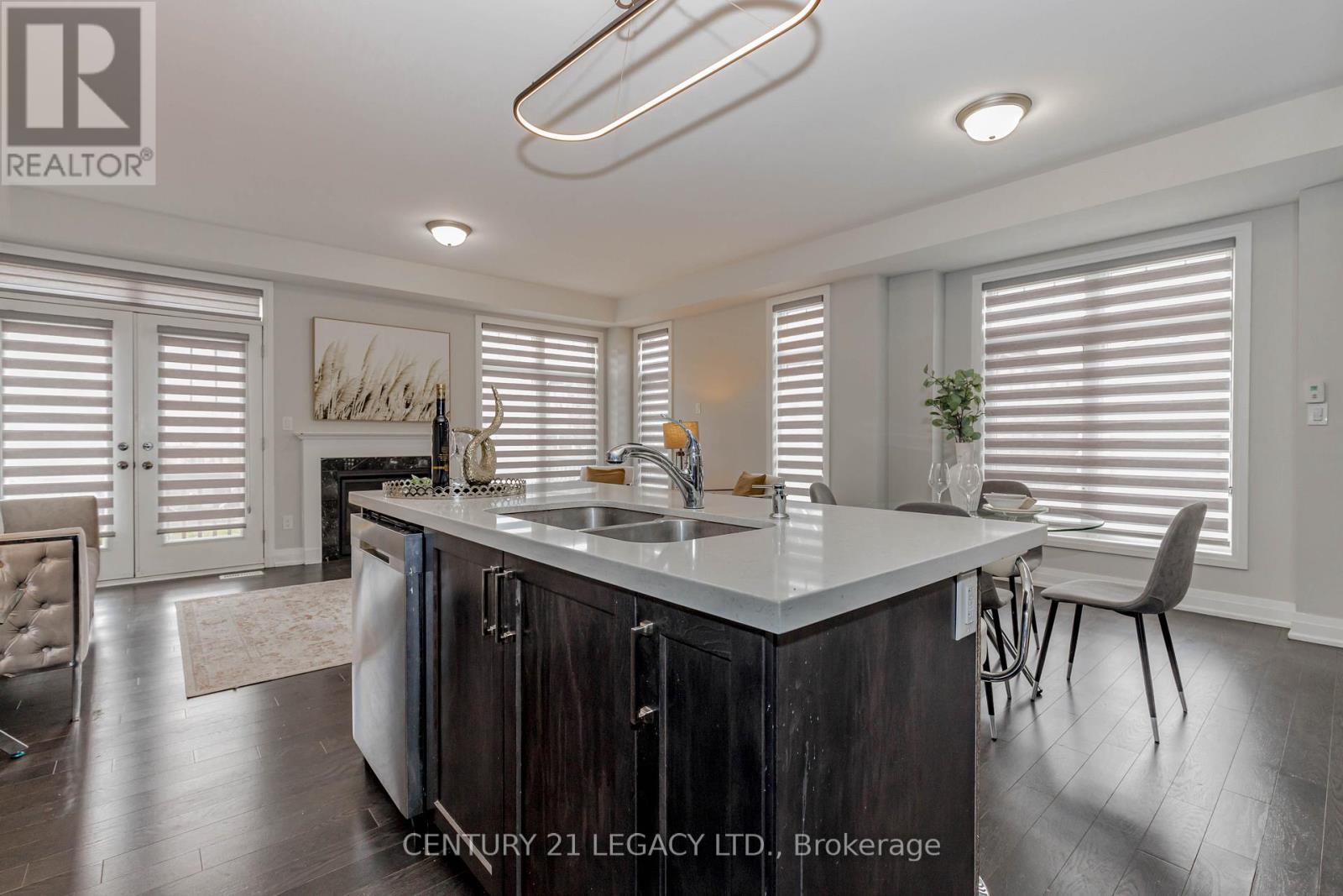 73 Brushwood Drive, Brampton, Ontario  L6Y 6J4 - Photo 12 - W12498524