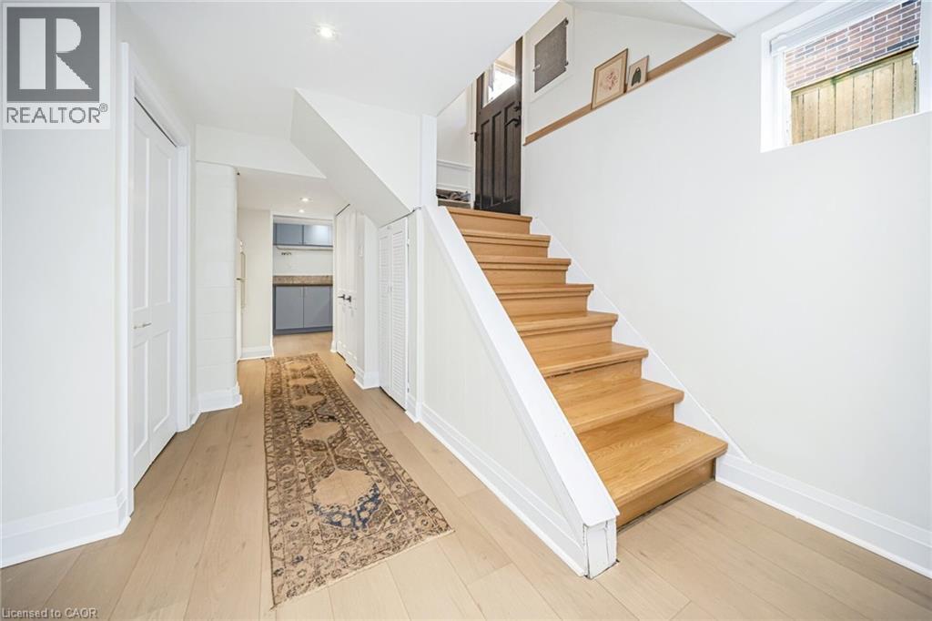 115 Welbourn Drive, Hamilton, Ontario  L9A 3N5 - Photo 13 - 40785009