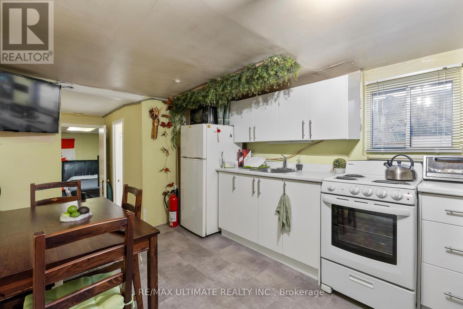 353 Dovercourt Road, Toronto, Ontario  M6J 3E4 - Photo 36 - C12487515