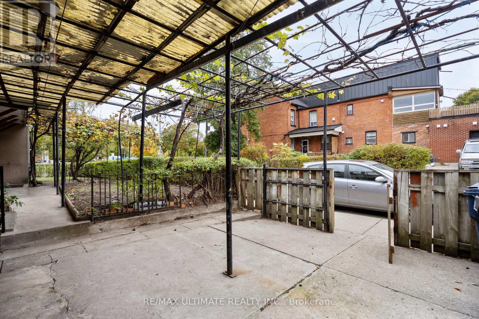 353 Dovercourt Road, Toronto, Ontario  M6J 3E4 - Photo 41 - C12487515