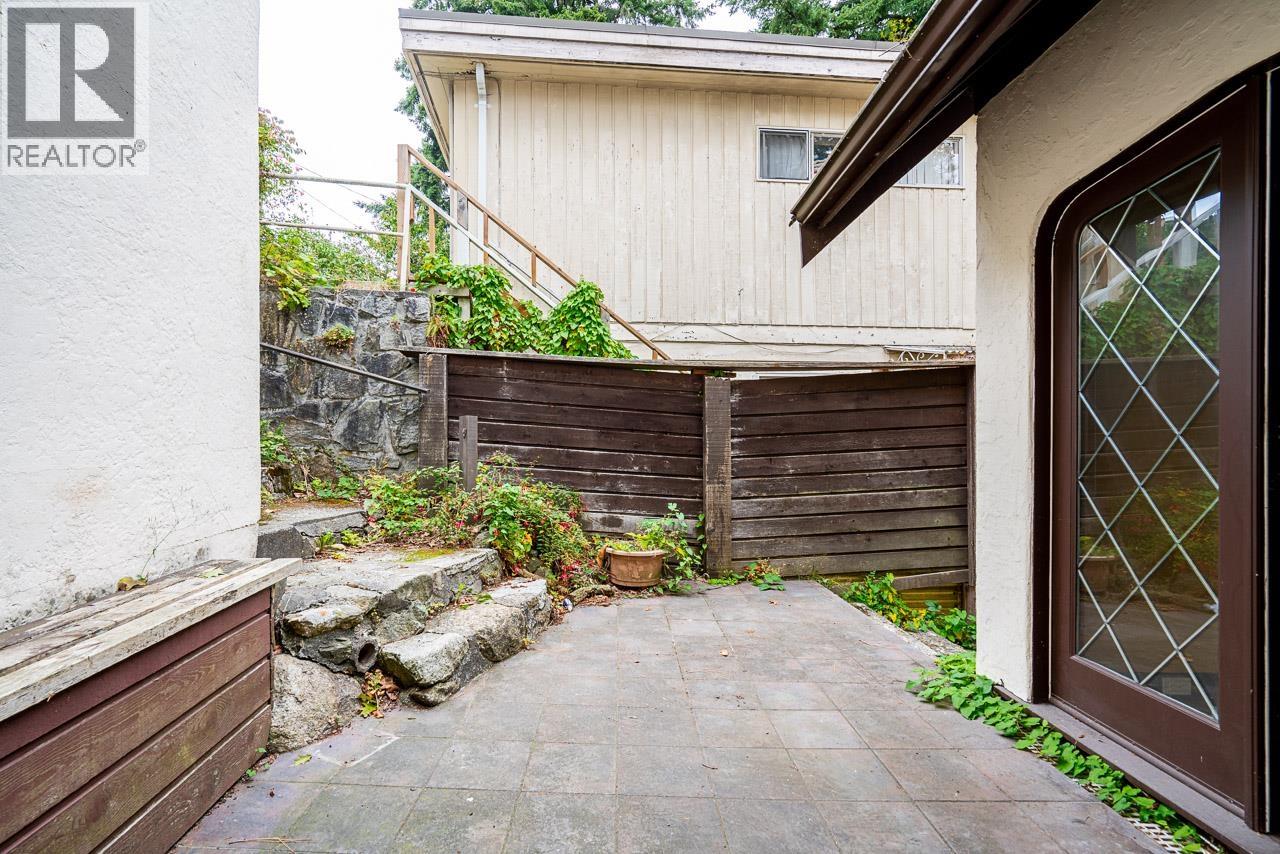 2806 W King Edward Avenue, Vancouver, British Columbia  V6L 1T9 - Photo 31 - R3058582