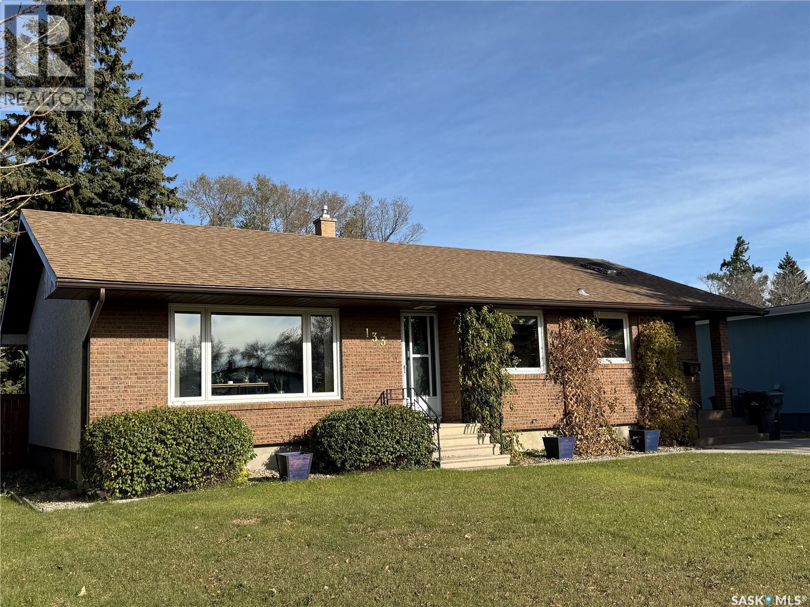 133 Birch DRIVE, Weyburn, Saskatchewan