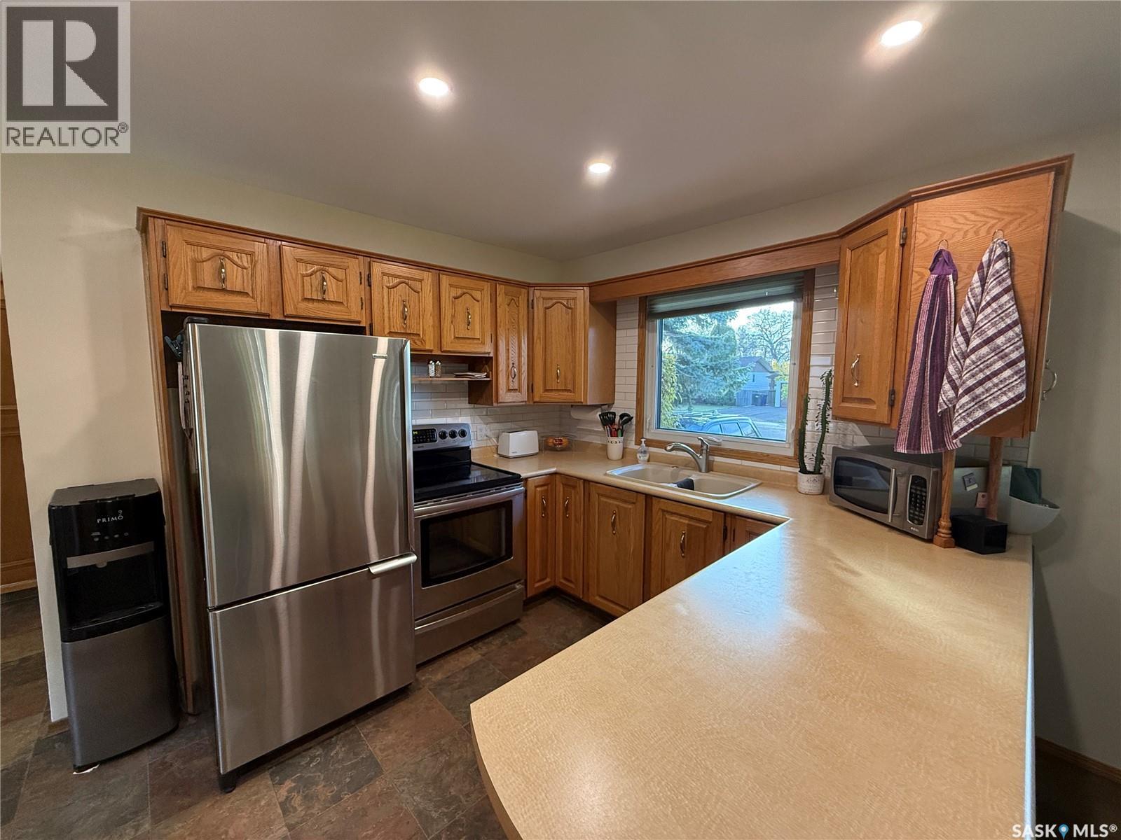 133 Birch Drive, Weyburn, Saskatchewan  S4H 0S6 - Photo 5 - SK022219