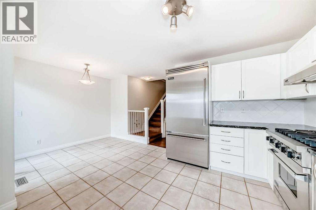 191 Cedarwood Lane Sw, Calgary, Alberta T2W 6J3 - Photo 6 - A2267113