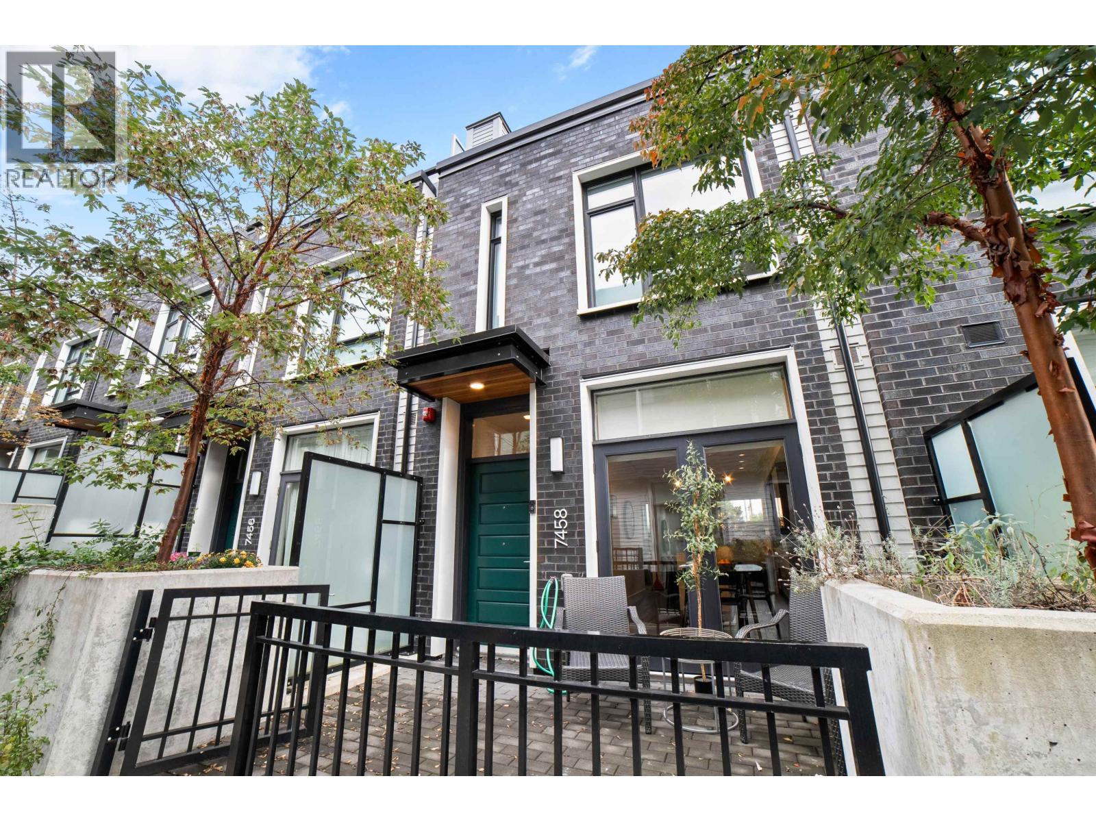 7458 GRANVILLE STREET, Vancouver, British Columbia