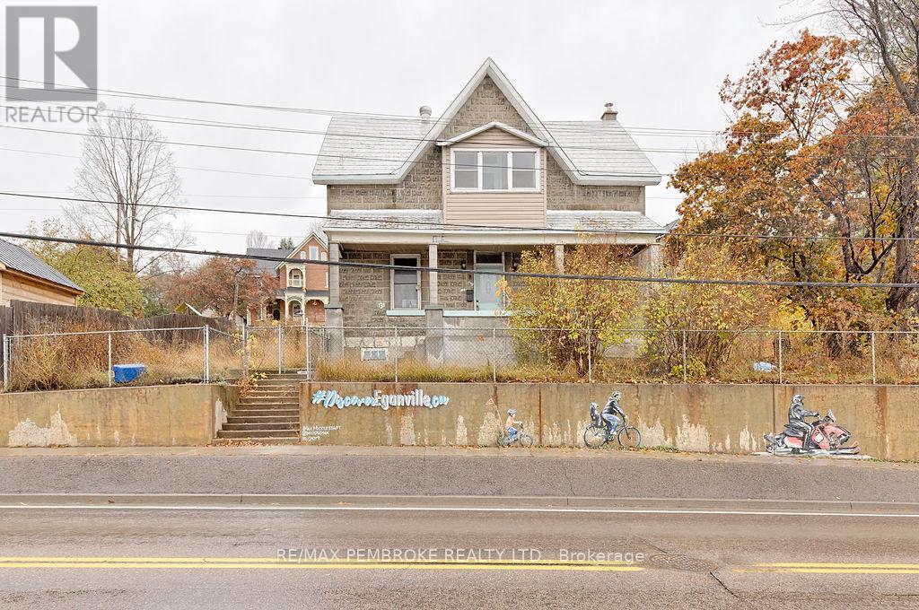 131 BONNECHERE STREET W, Bonnechere Valley, Ontario