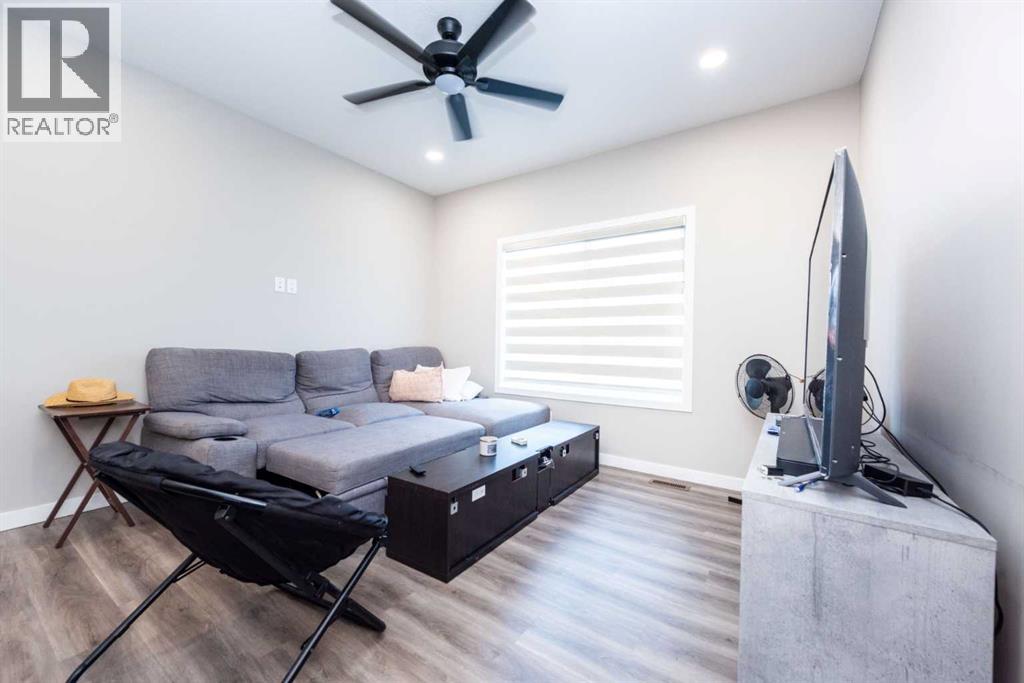 132 Highview Gate Se, Airdrie, Alberta  T4A 3L6 - Photo 20 - A2261164