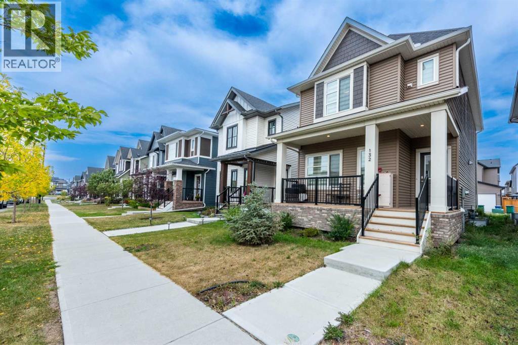 132 Highview Gate Se, Airdrie, Alberta  T4A 3L6 - Photo 8 - A2261164