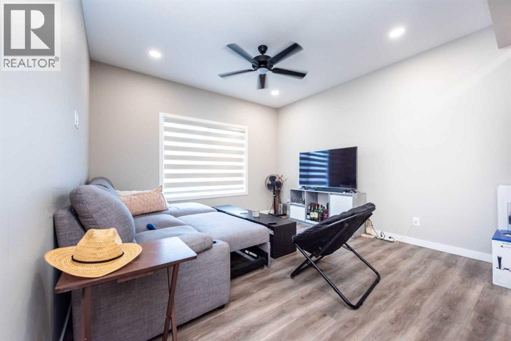 132 Highview Gate Se, Airdrie, Alberta  T4A 3L6 - Photo 19 - A2261164