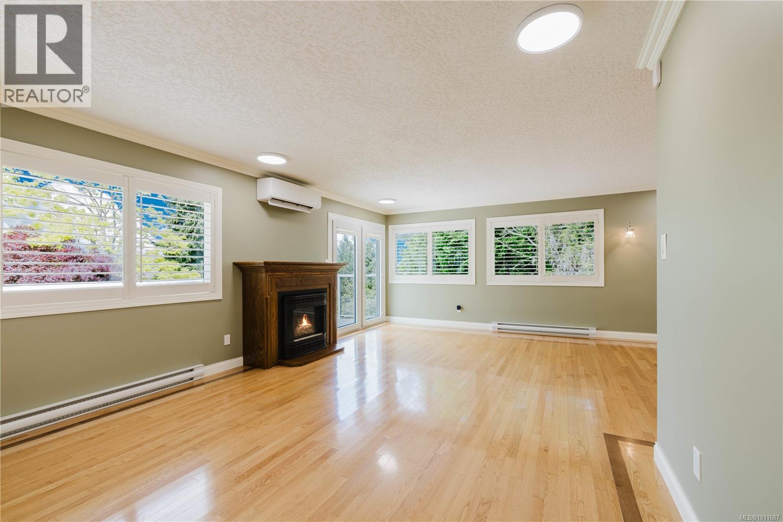 6912 Bayside Pl, Central Saanich, British Columbia  V8M 1B2 - Photo 3 - 1011687