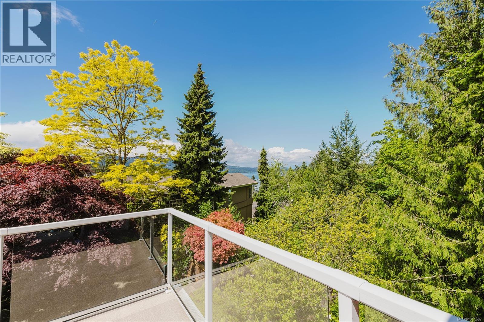 6912 Bayside Pl, Central Saanich, British Columbia  V8M 1B2 - Photo 9 - 1011687