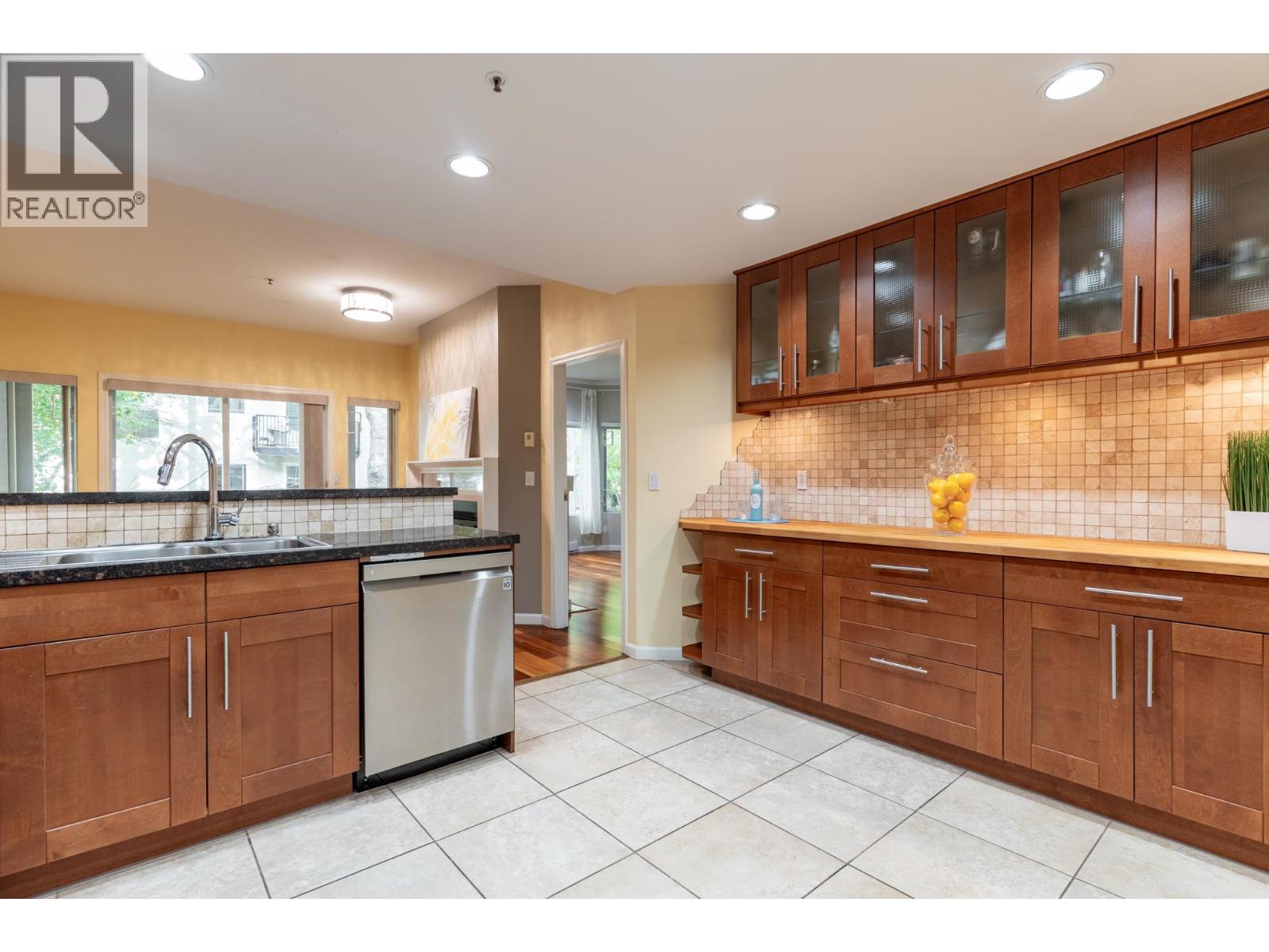 112 7600 Moffatt Road, Richmond, British Columbia  V6Y 3V1 - Photo 8 - R3063535