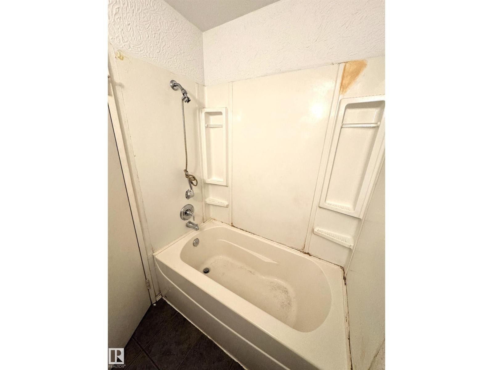 #301 10035 164 St Nw, Edmonton, Alberta  T5P 4L4 - Photo 15 - E4464484