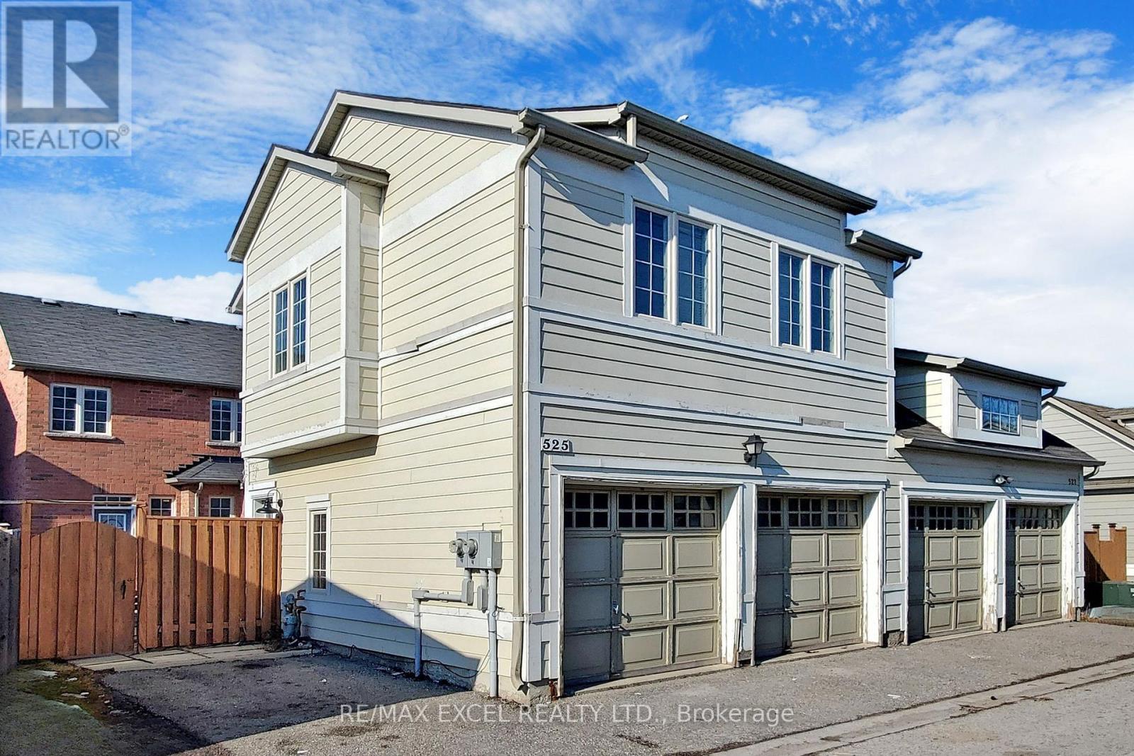 COACH - 525 COUNTRY GLEN ROAD, Markham, Ontario