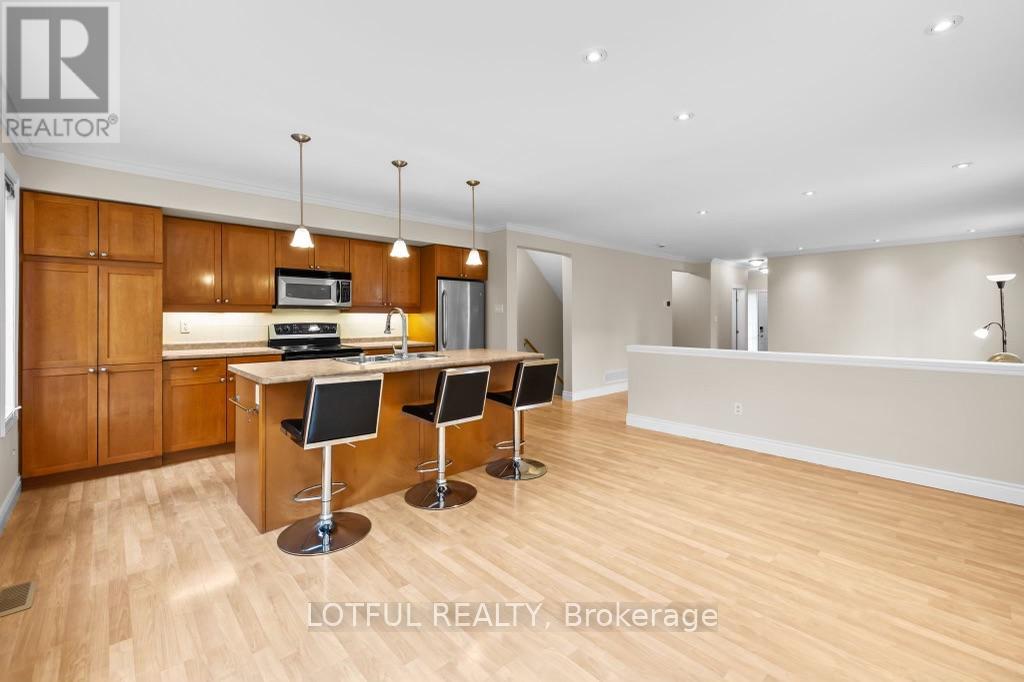 1008 Pinecrest Road, Ottawa, Ontario  K2B 6B5 - Photo 8 - X12501168