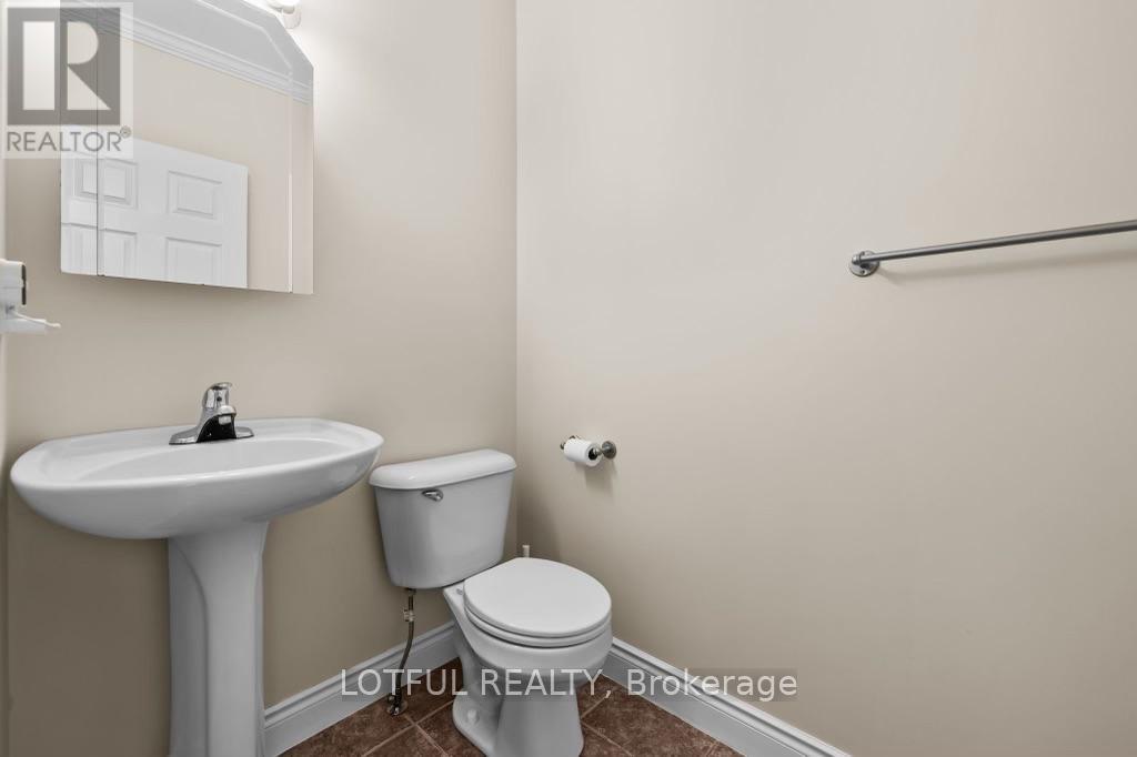 1008 Pinecrest Road, Ottawa, Ontario  K2B 6B5 - Photo 5 - X12501168