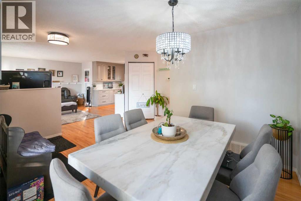 3735 66 Street, Camrose, Alberta  T4V 3H4 - Photo 3 - A2262241