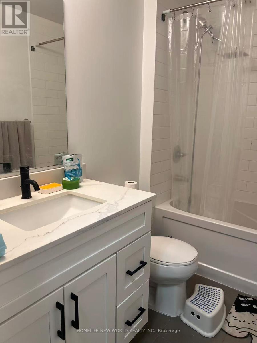 2203 - 360 Square One Drive, Mississauga, Ontario  L5B 0G7 - Photo 9 - W12501174