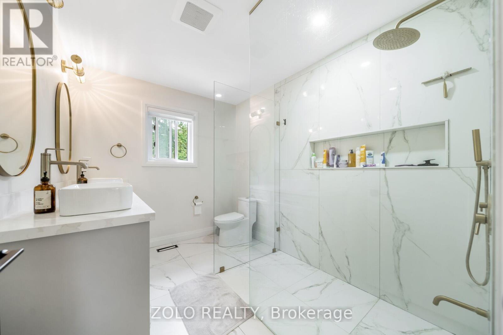 13 Ivan Avenue, Caledon, Ontario  L7C 1G1 - Photo 17 - W12501184