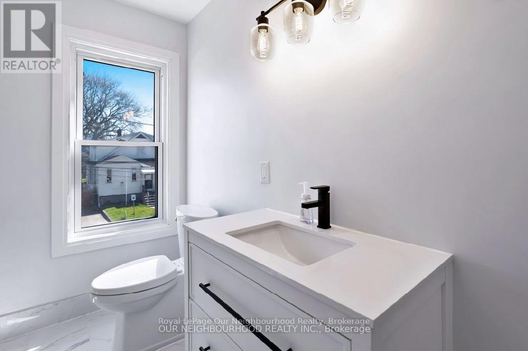 5749 Summer Street, Niagara Falls, Ontario  L2G 1M5 - Photo 17 - X12501164