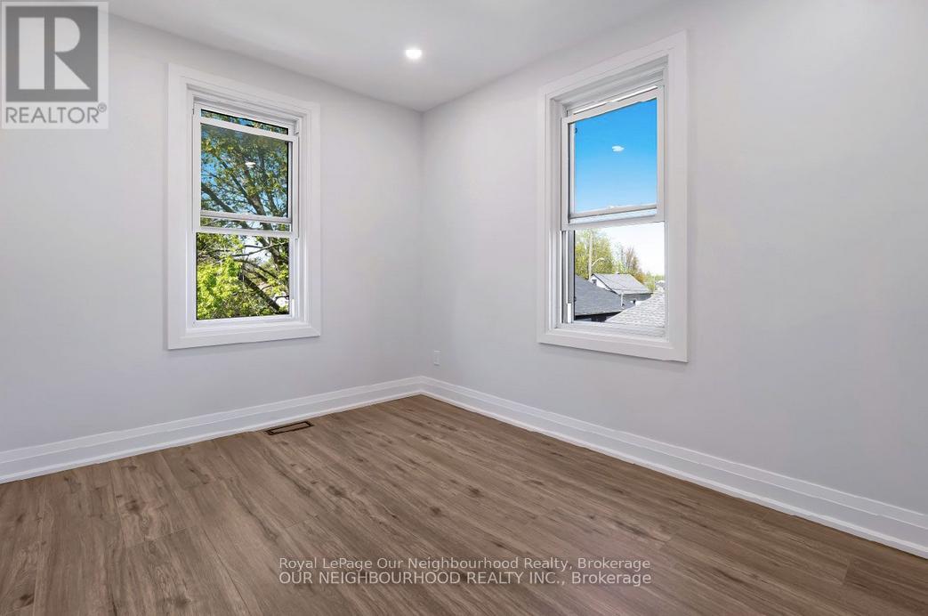 5749 Summer Street, Niagara Falls, Ontario  L2G 1M5 - Photo 20 - X12501164