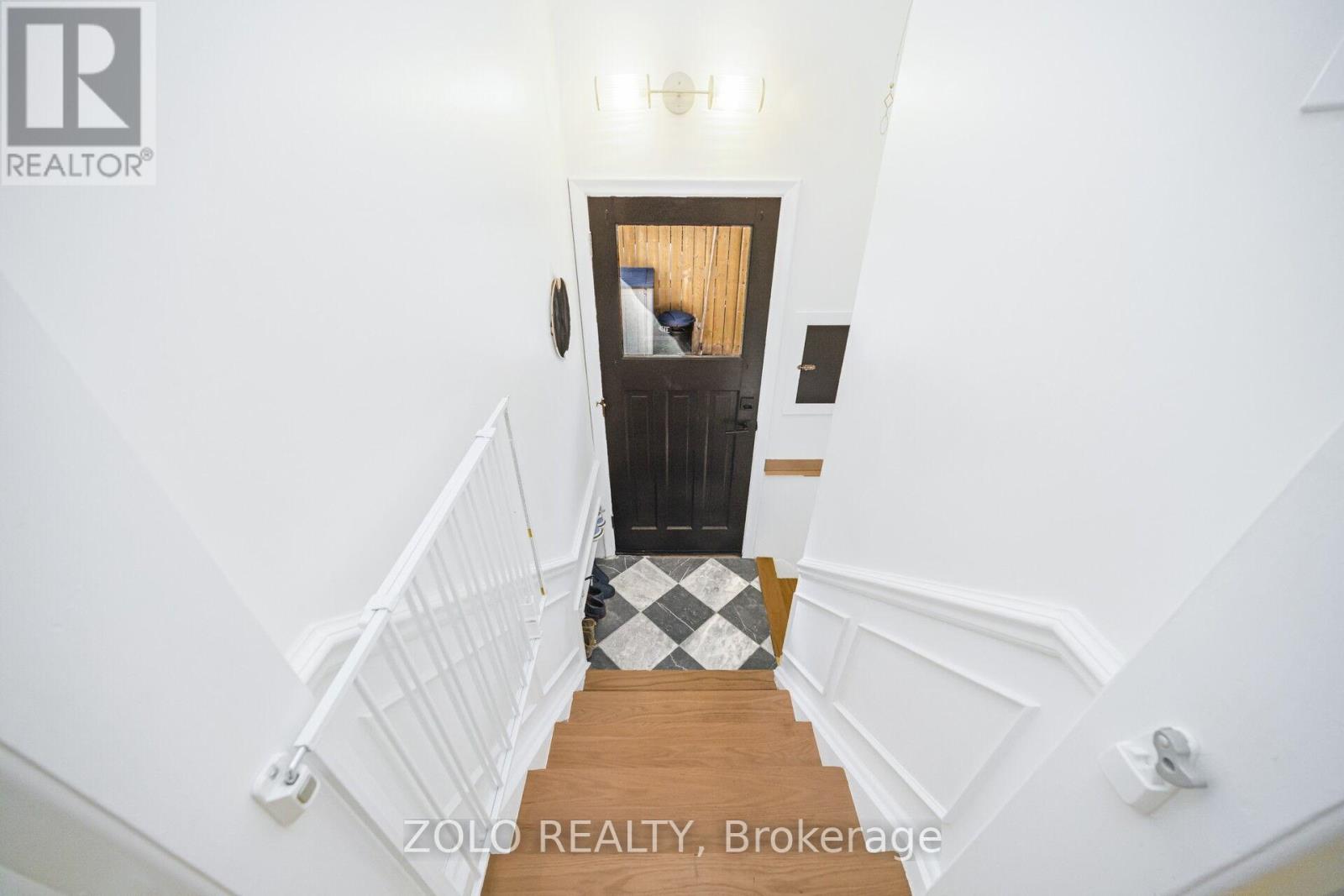 115 Welbourn Drive, Hamilton, Ontario  L9A 3N5 - Photo 12 - X12501180