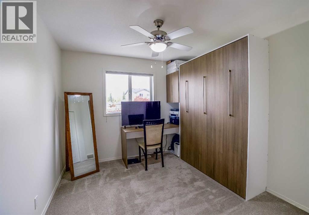 11 Falcon Ridge Drive, Sylvan Lake, Alberta  T4S 1Z2 - Photo 15 - A2268373