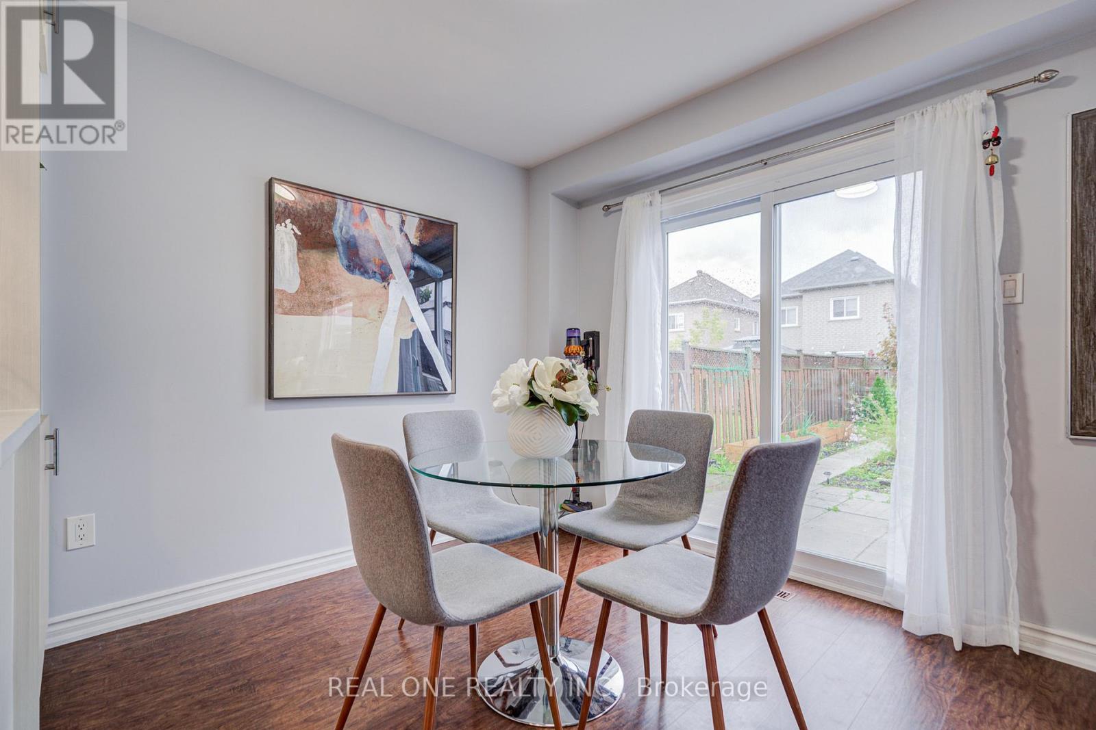 178 Hawker Road, Vaughan, Ontario  L6A 2J6 - Photo 9 - N12493916