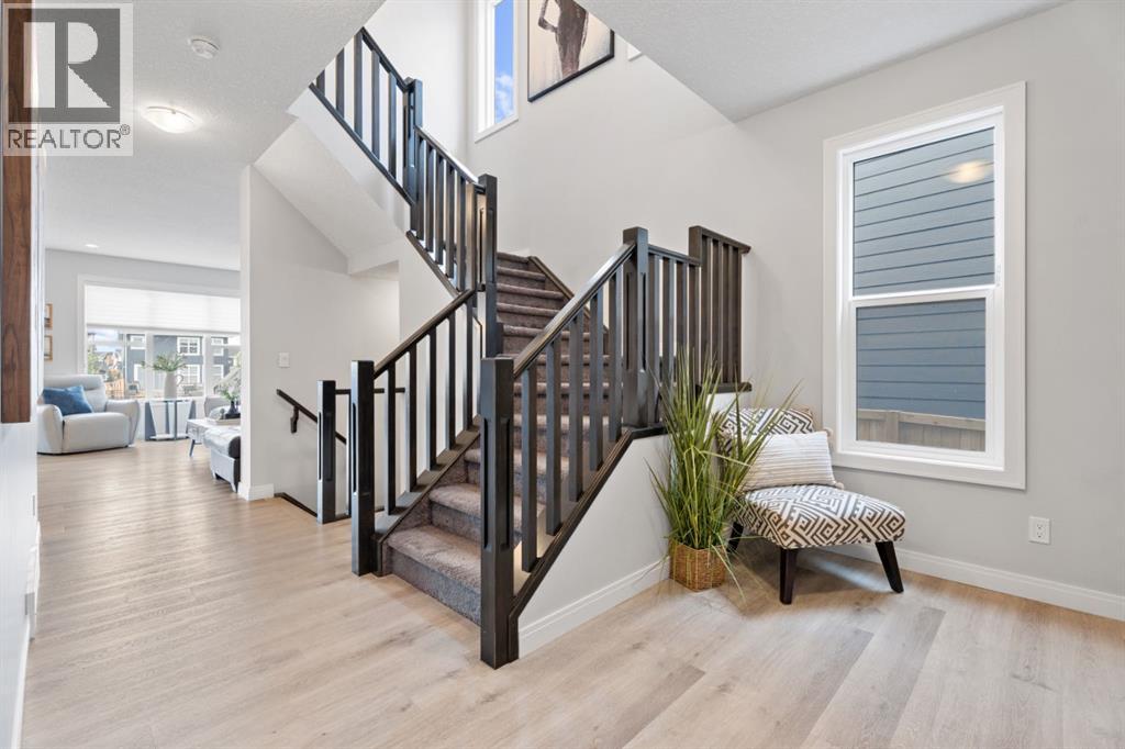 39 Cranbrook Green Se, Calgary, Alberta  T3M 2X1 - Photo 3 - A2261843