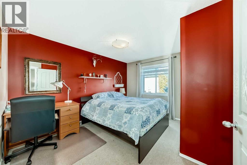 54 New Brighton Manor Se, Calgary, Alberta  T2Z 4J3 - Photo 18 - A2268108