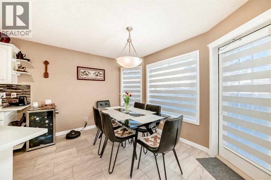 54 New Brighton Manor Se, Calgary, Alberta  T2Z 4J3 - Photo 9 - A2268108